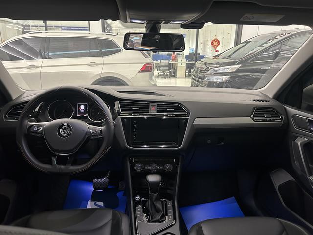 Volkswagen Tiguan 2020 thumb 9