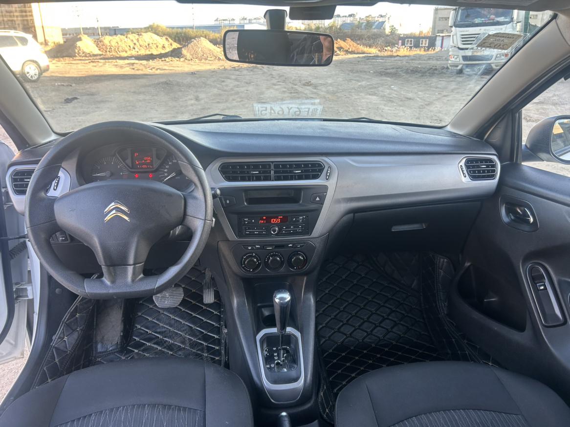 Citroen Elysee 2015 thumb 5