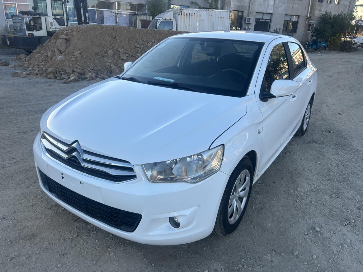 Citroen Elysee 2015 thumb 8