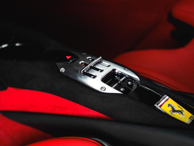 Ferrari 296 2021 thumb 11
