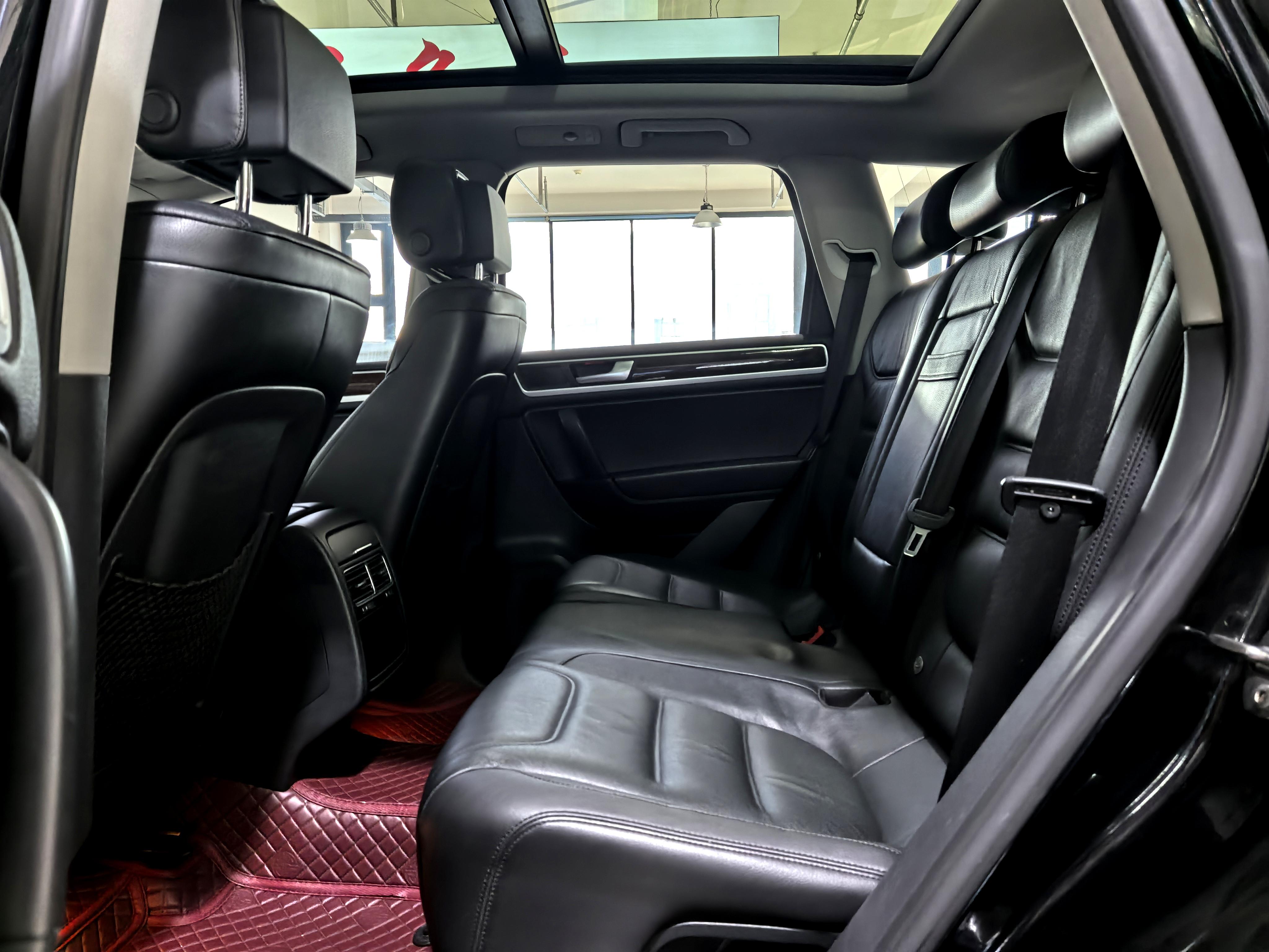 Volkswagen Touareg 2014 thumb 9