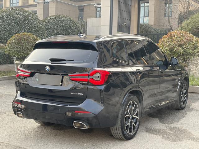 BMW X3 2022 thumb 4