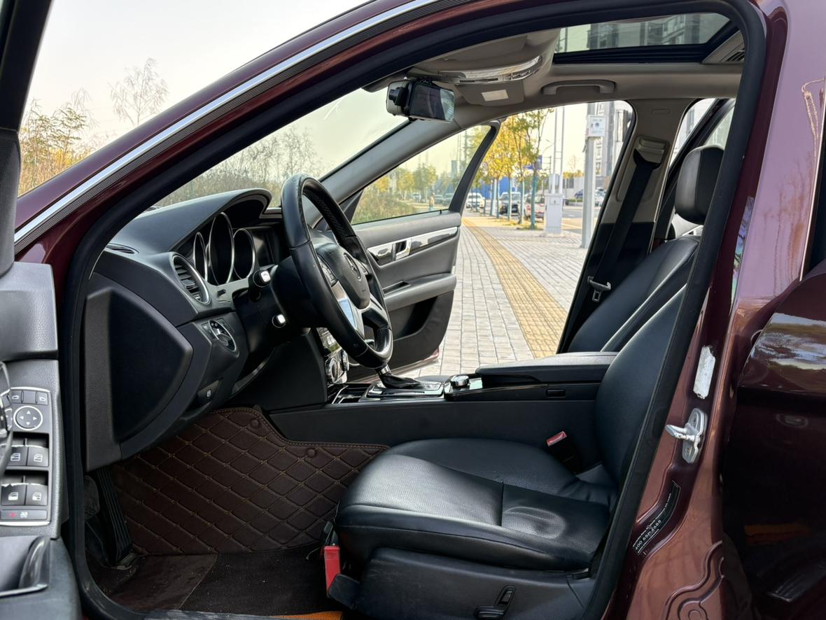 Mercedes-Benz C-Class 2013 thumb 10