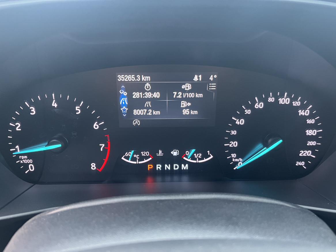 Ford Focus ST 2023 thumb 10
