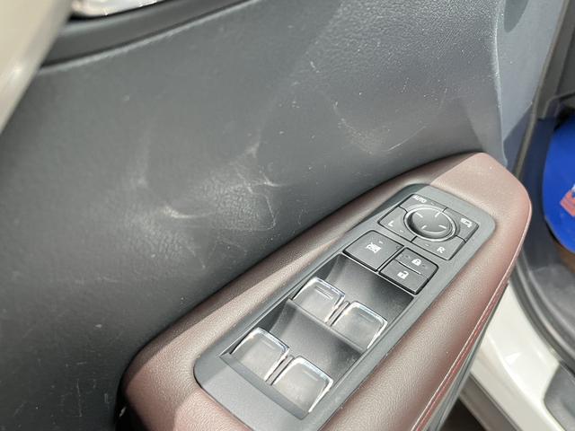 Lexus RX 2020 thumb 7