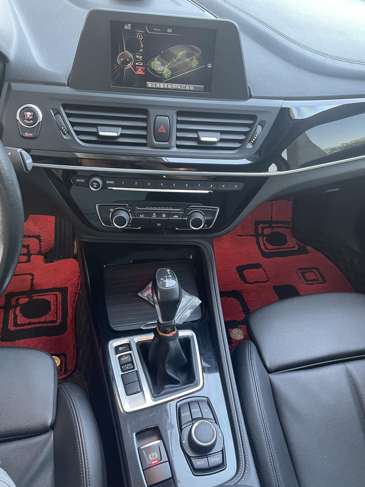 BMW 1 серии 2017 thumb 12