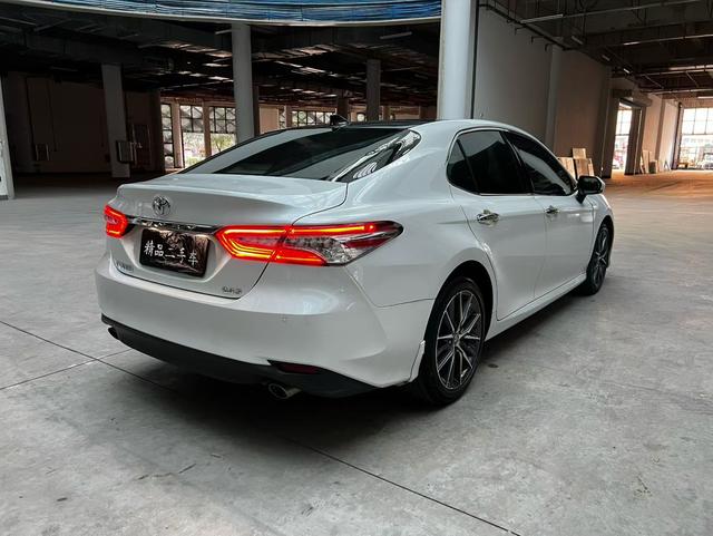 Toyota Camry 2021 thumb 6
