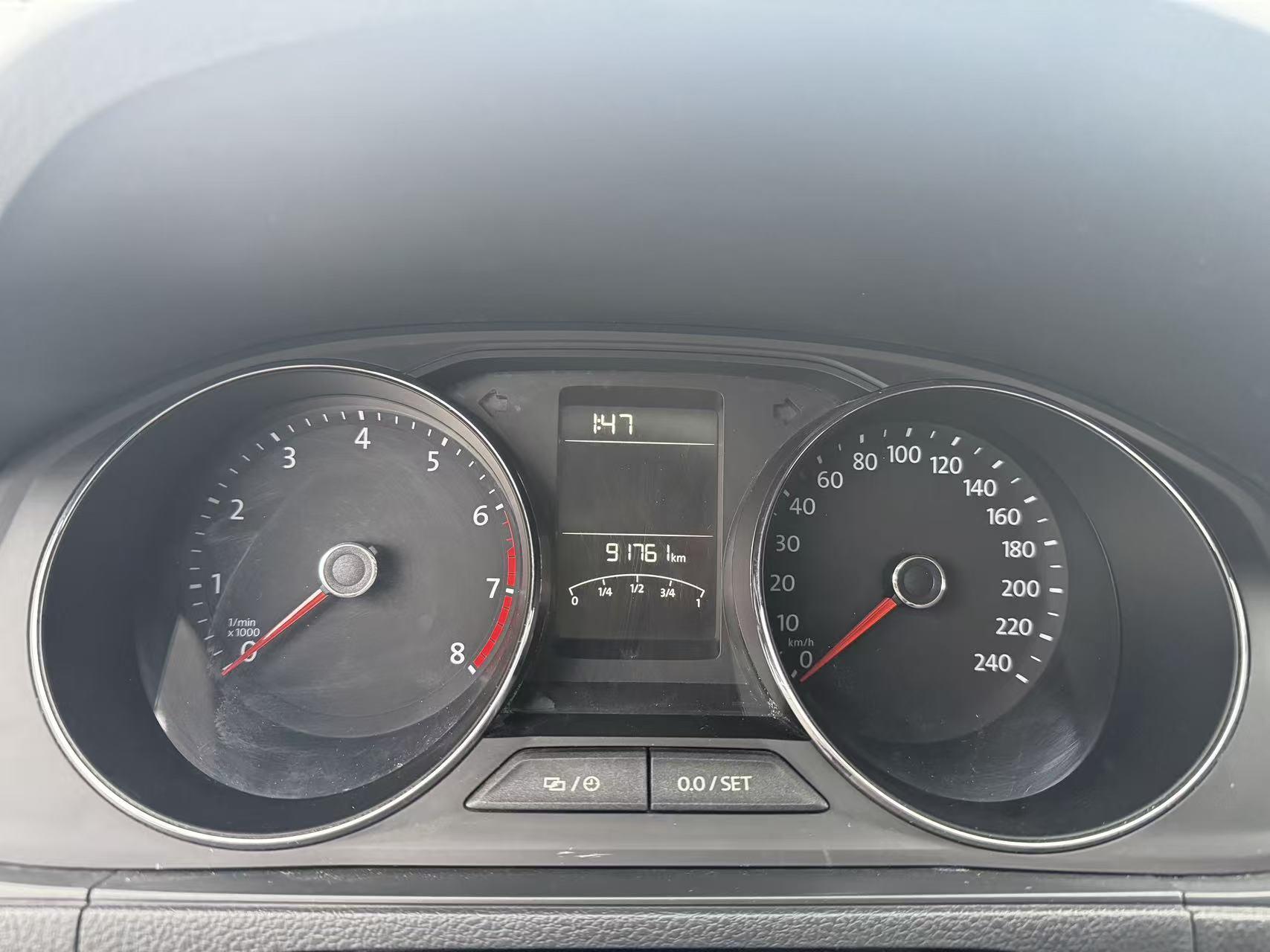 Volkswagen Lavida XR 2015 thumb 8