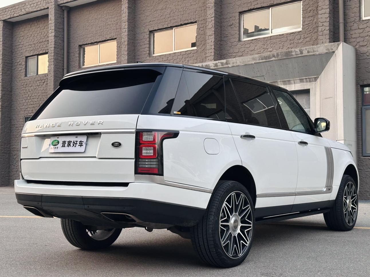Land Rover Range Rover 2018 thumb 4