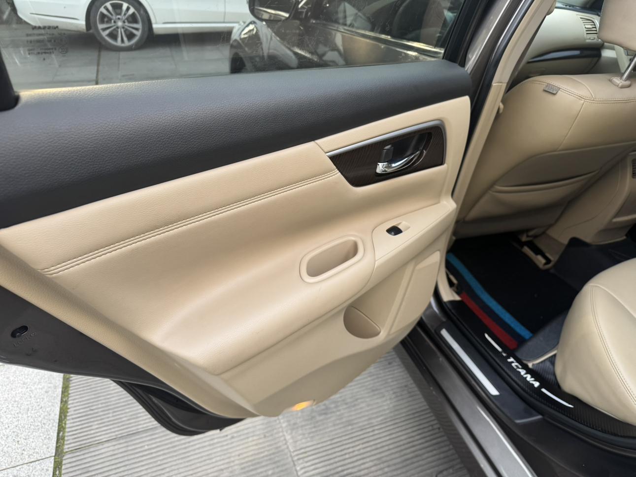 Nissan Altima 2015 thumb 7