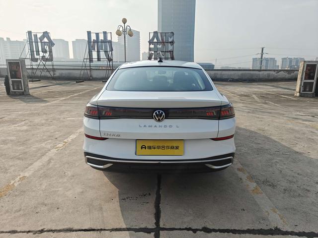 Volkswagen Lamando 2024 thumb 3