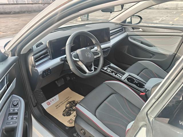 Volkswagen Lamando 2024 thumb 6