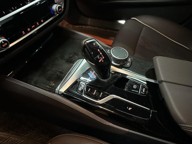 BMW 5 серии 2021 thumb 3