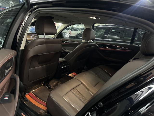 BMW 5 серии 2021 thumb 4