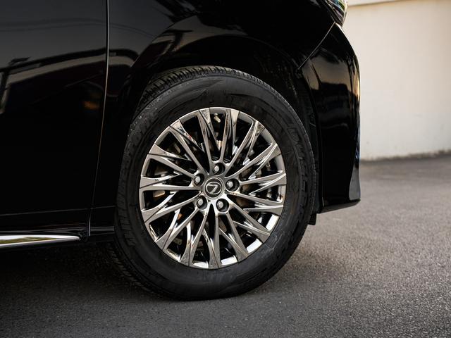 Lexus LM 2020 thumb 5