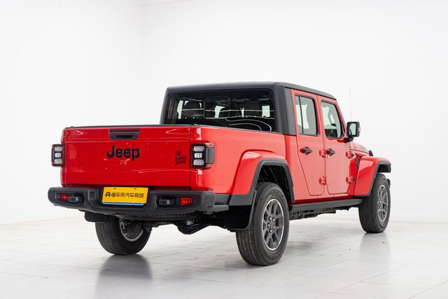 Jeep Gladiator 2022 thumb 4