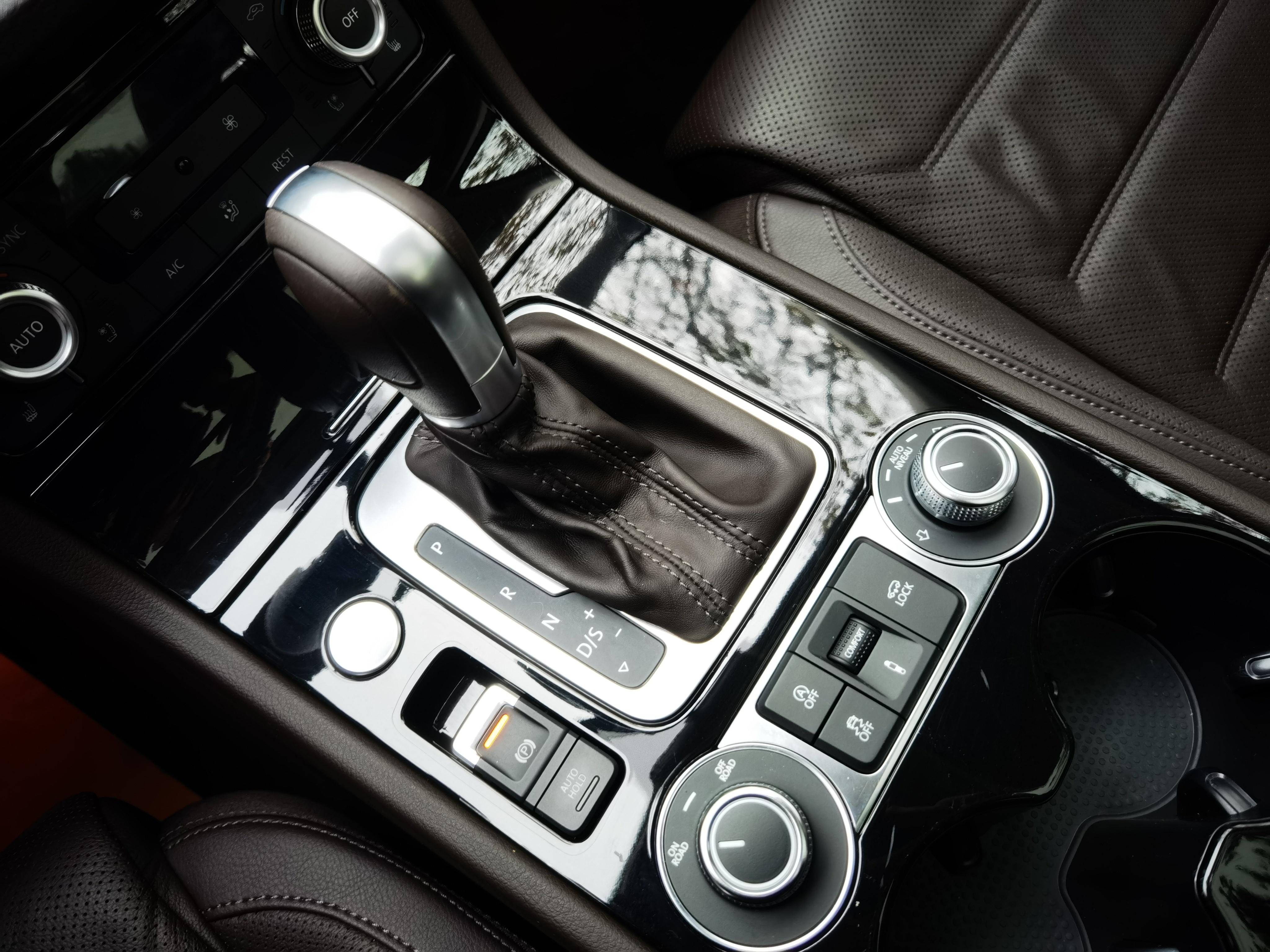 Volkswagen Touareg 2018 thumb 5