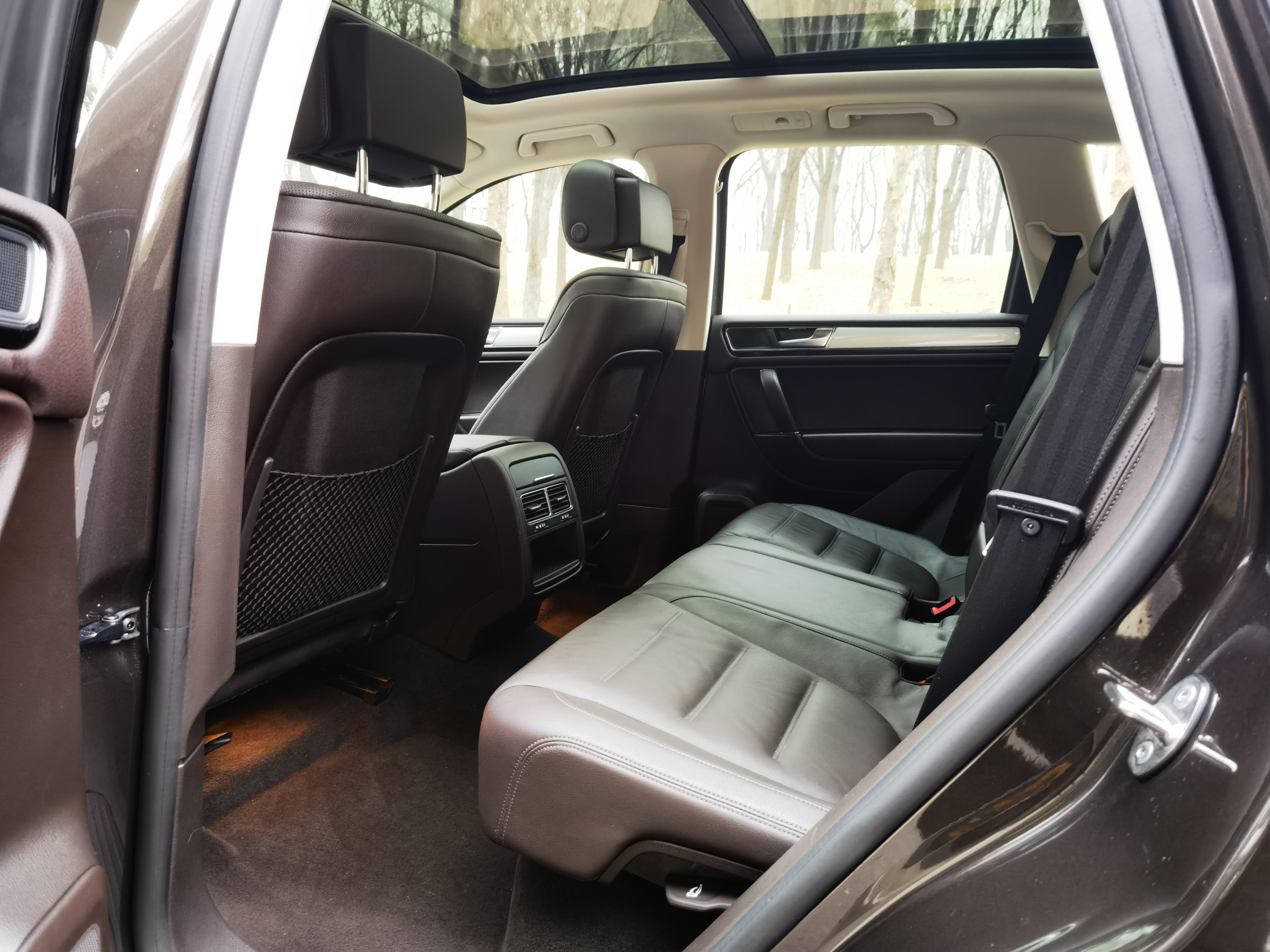 Volkswagen Touareg 2018 thumb 7