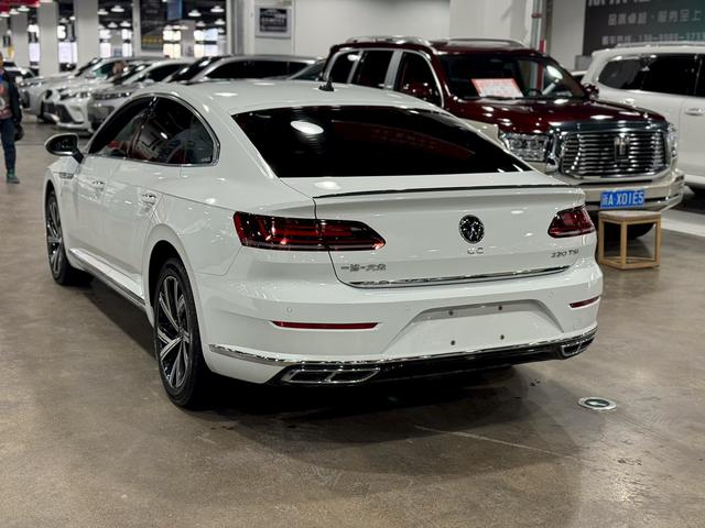 Volkswagen Arteon 2021 thumb 3