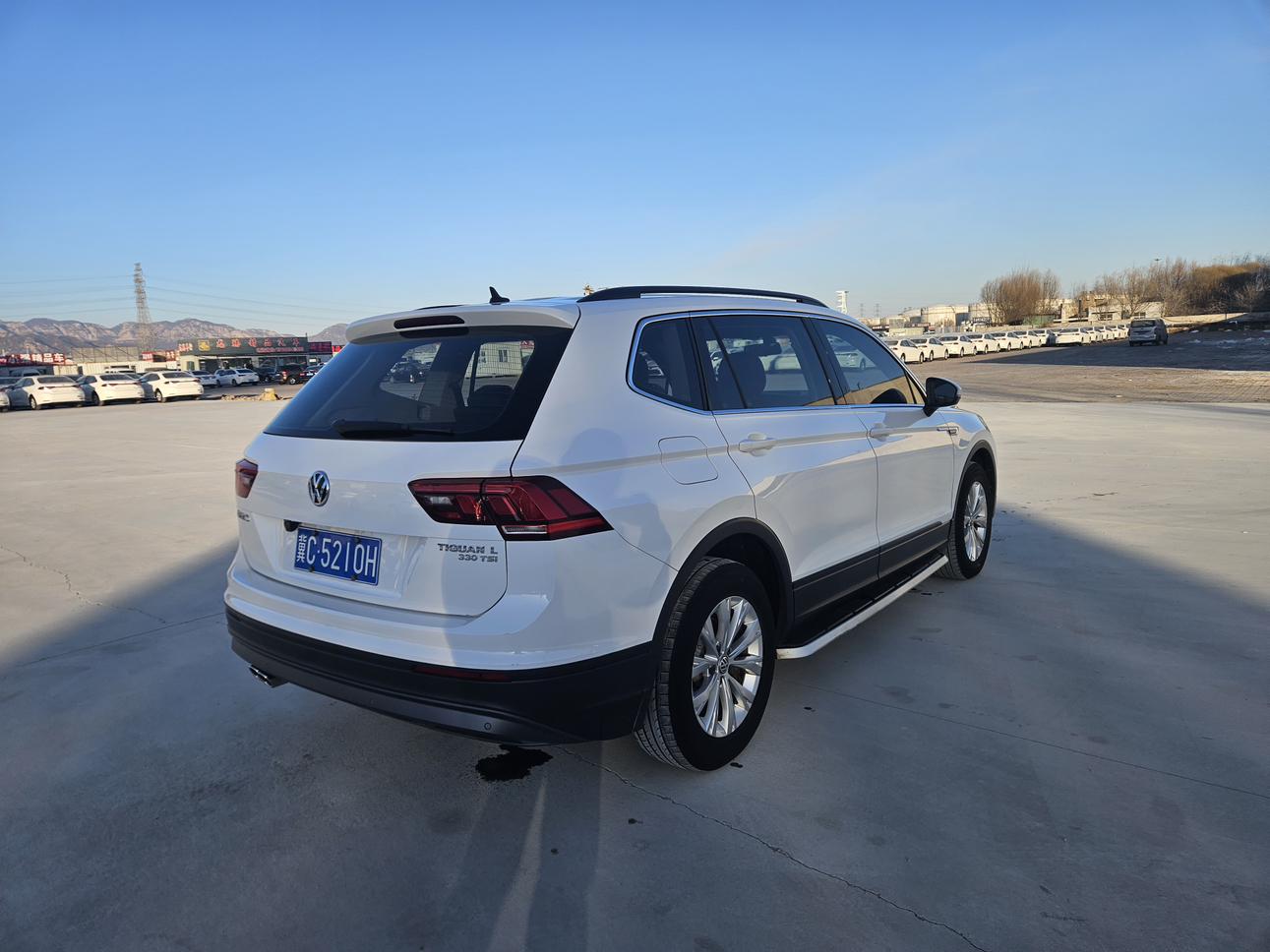Volkswagen Tiguan 2017 thumb 4