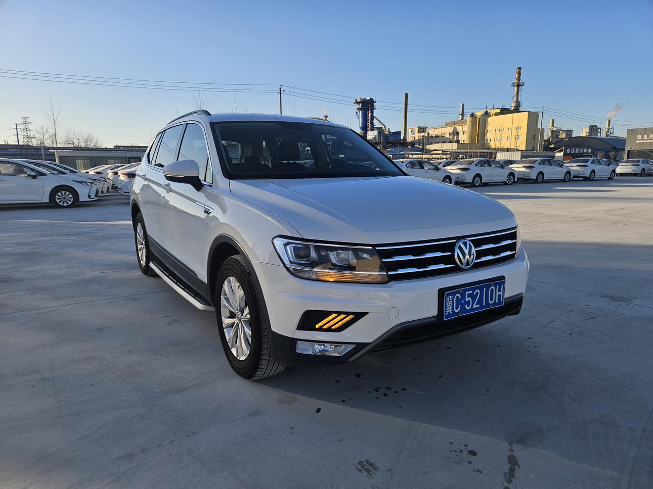 Volkswagen Tiguan 2017 thumb 10