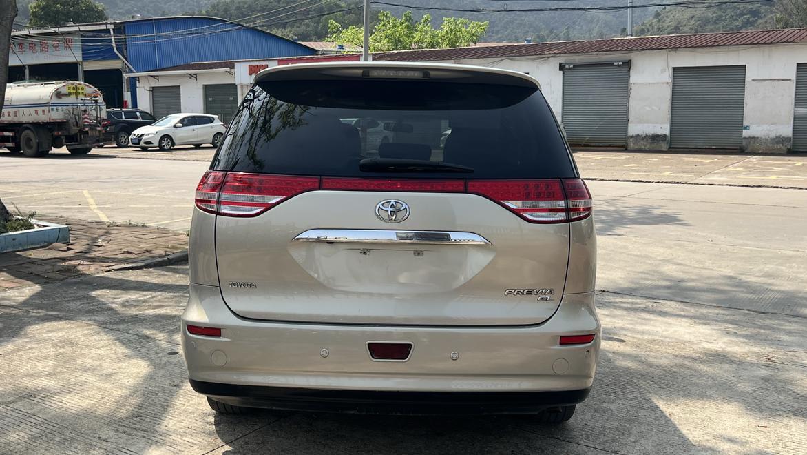 Toyota Previa 2009 thumb 3