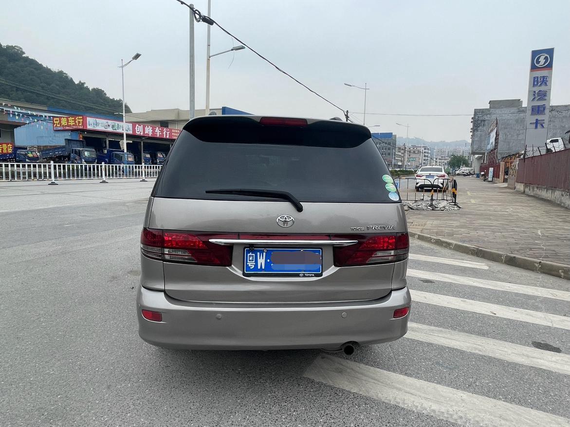 Toyota Previa 2005 thumb 4