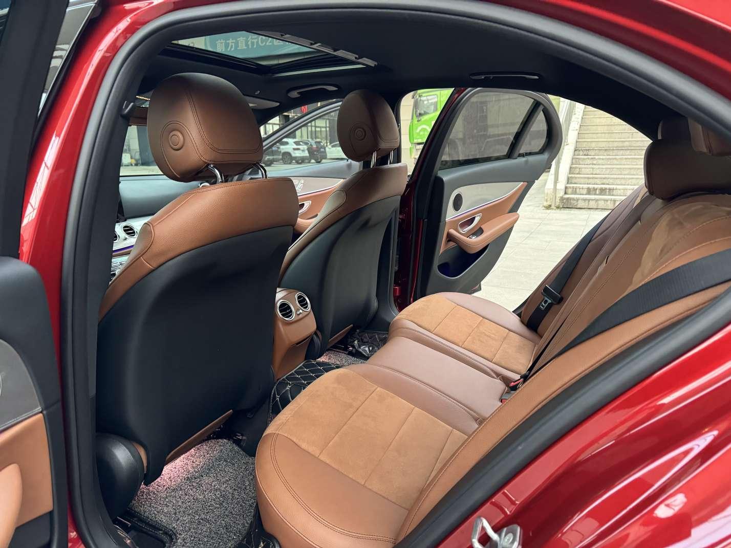 Mercedes-Benz E-Class 2017 thumb 9