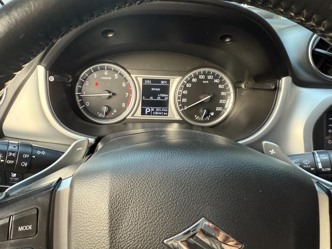 Suzuki Wei Te La 2018 thumb 12