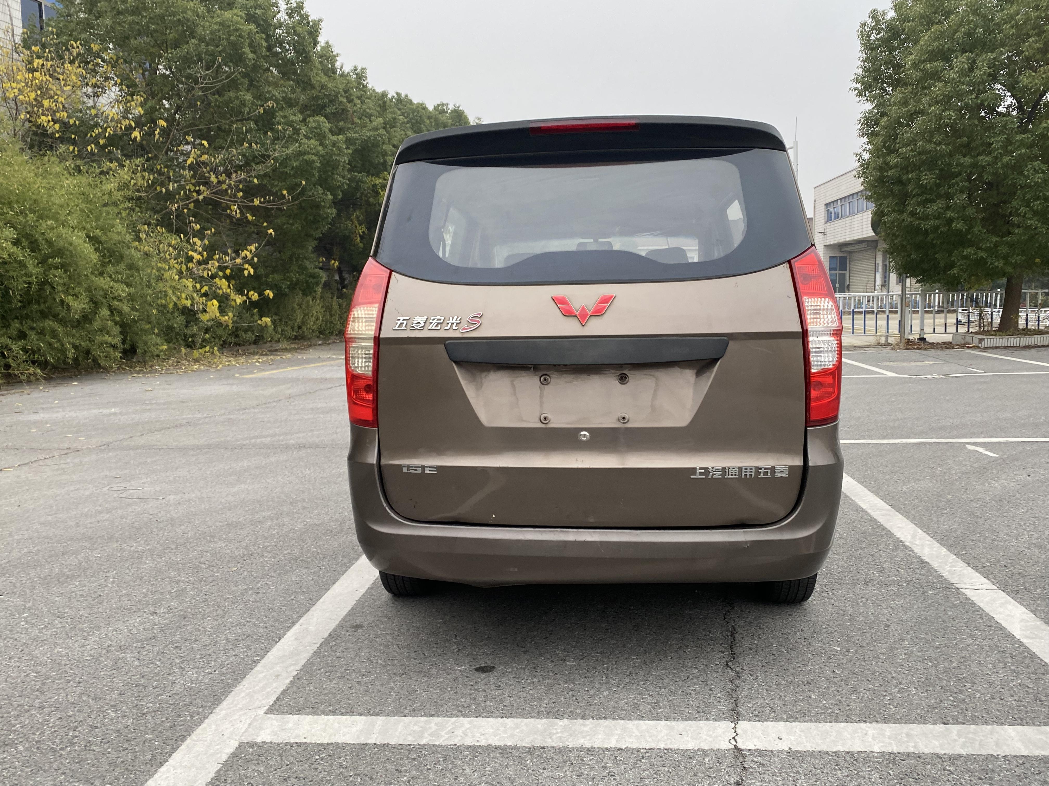 Wuling Hong Guang 2017 thumb 4