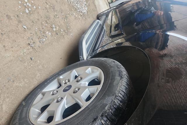 Ford Tourneo Custom 2020 thumb 4