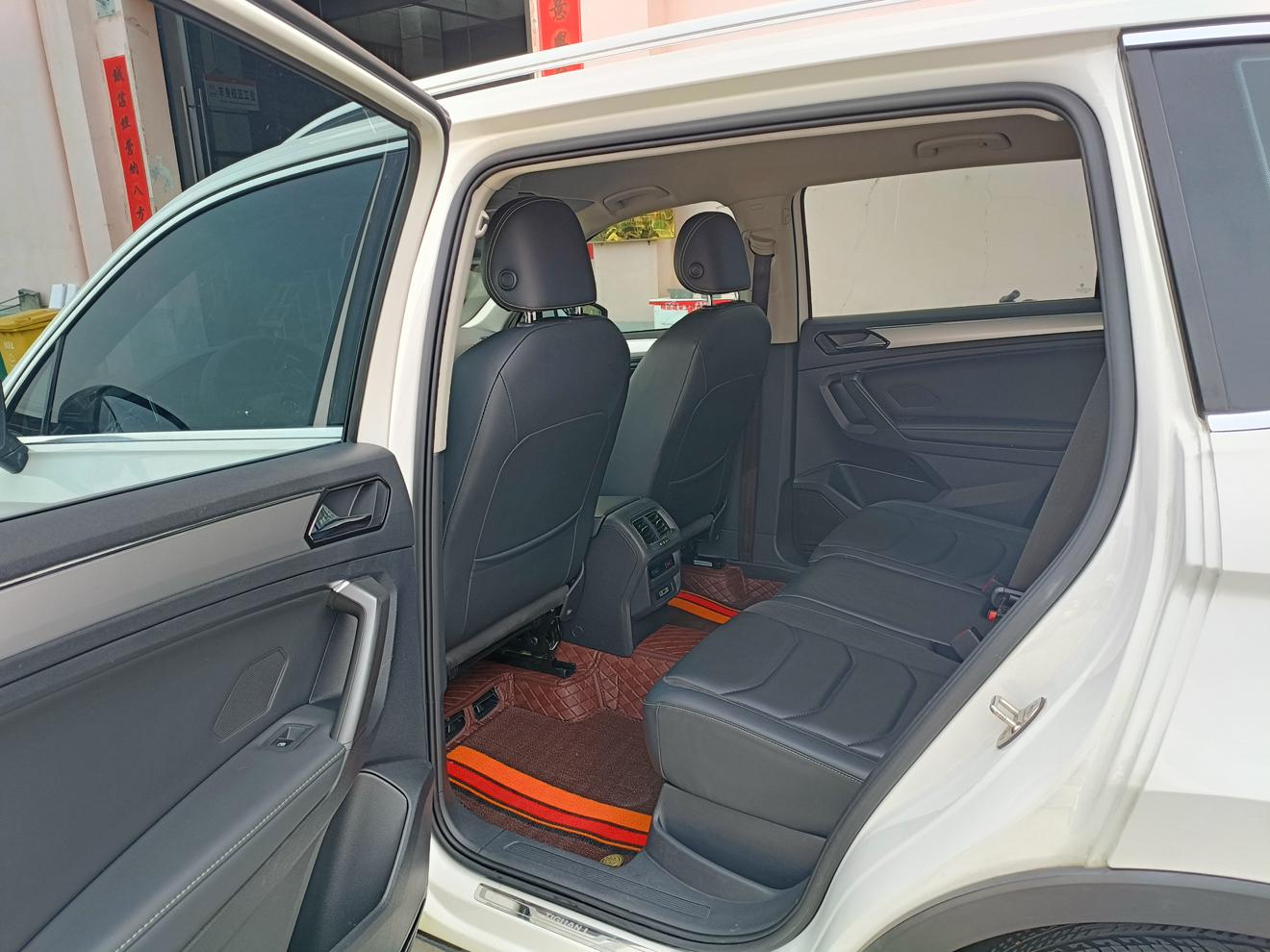 Volkswagen Tiguan 2018 thumb 7