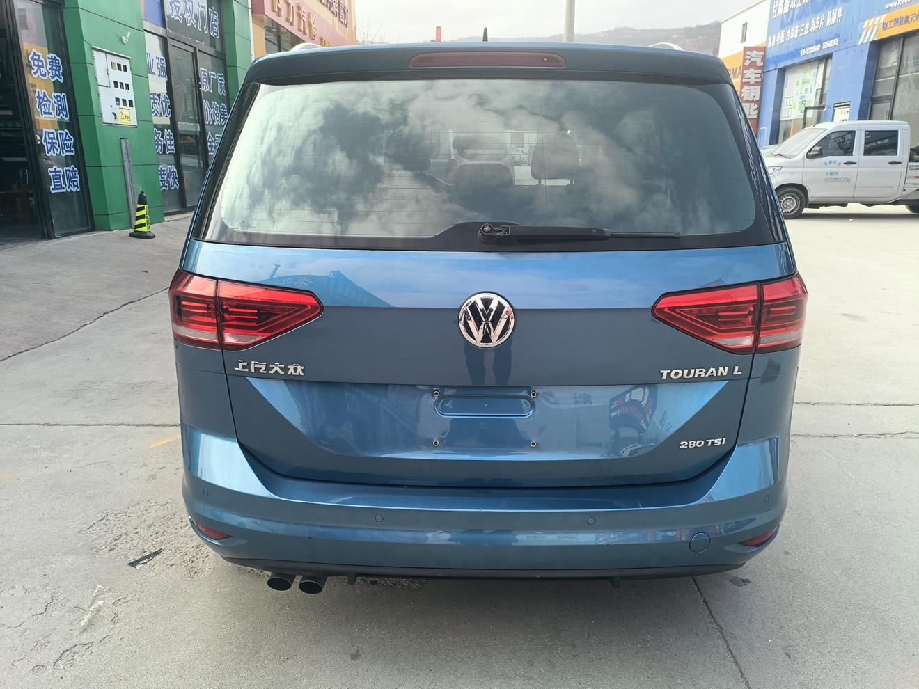 Volkswagen Touran 2018 thumb 12