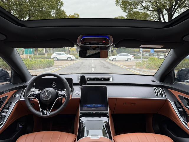 Mercedes-Benz S-Class 2021 thumb 4