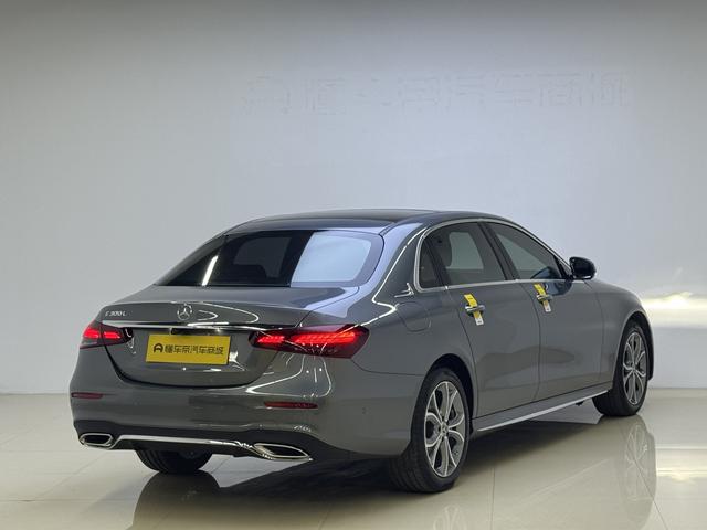 Mercedes-Benz E-Class 2021 thumb 4