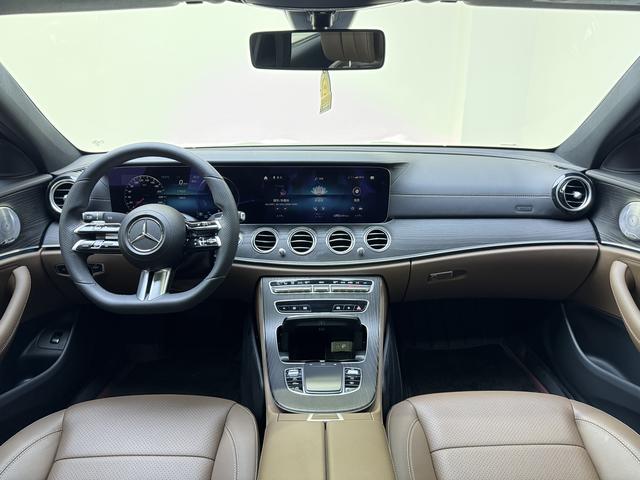 Mercedes-Benz E-Class 2021 thumb 6