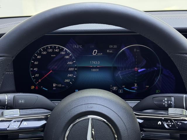 Mercedes-Benz E-Class 2021 thumb 7