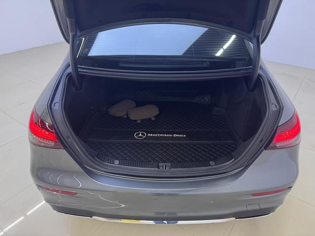 Mercedes-Benz E-Class 2021 thumb 12