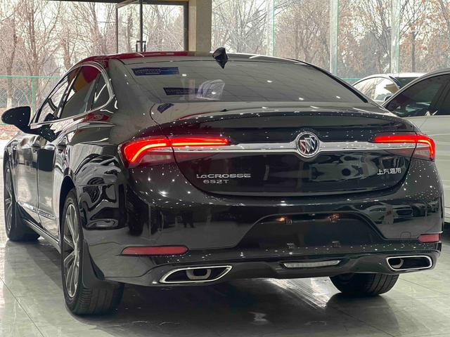 Buick LaCrosse 2021 thumb 2