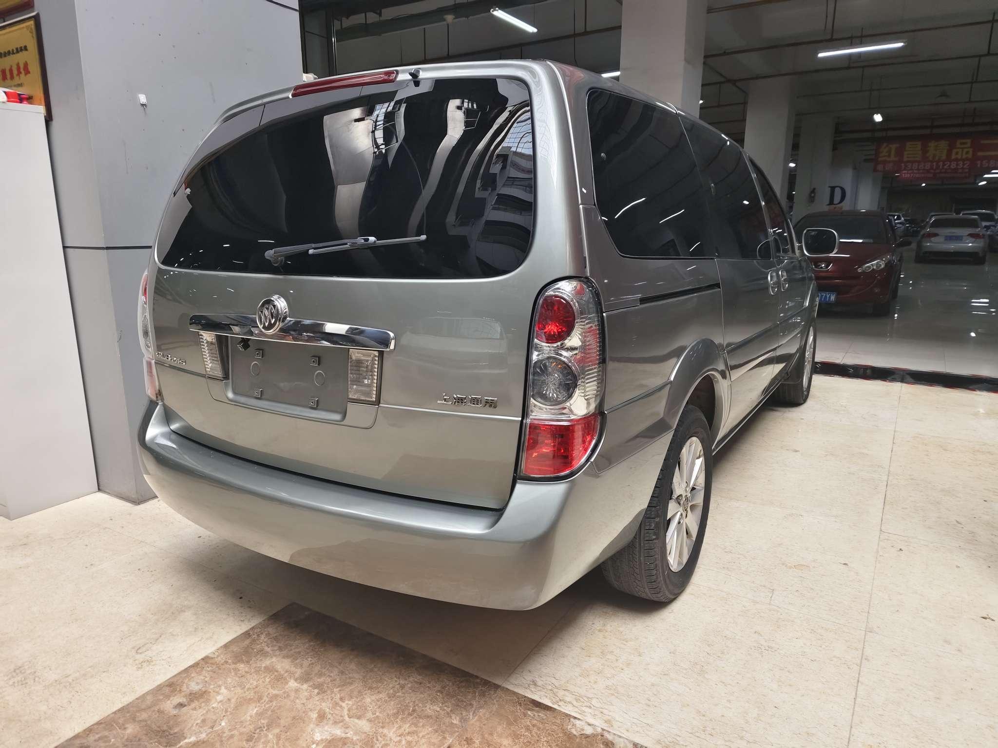 Buick GL8 2013 thumb 2