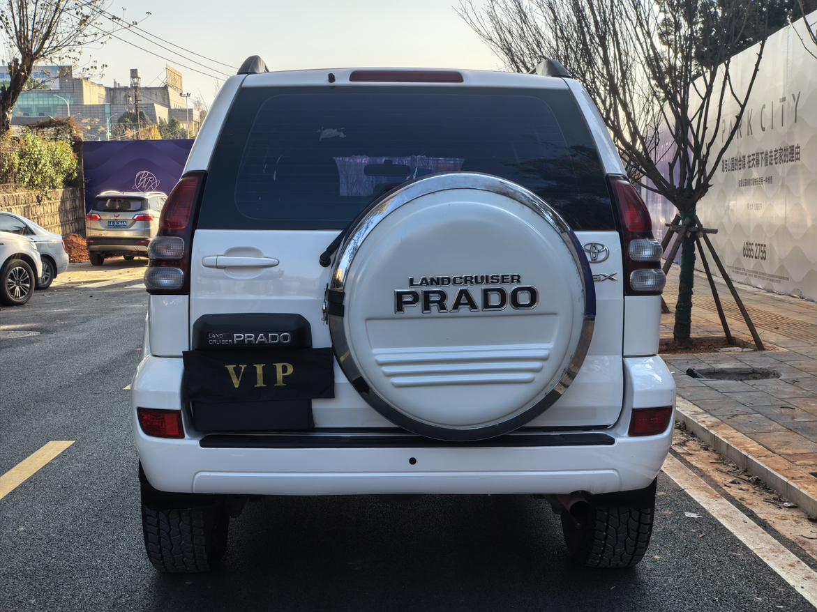Toyota Land Cruiser Prado 2009 thumb 3