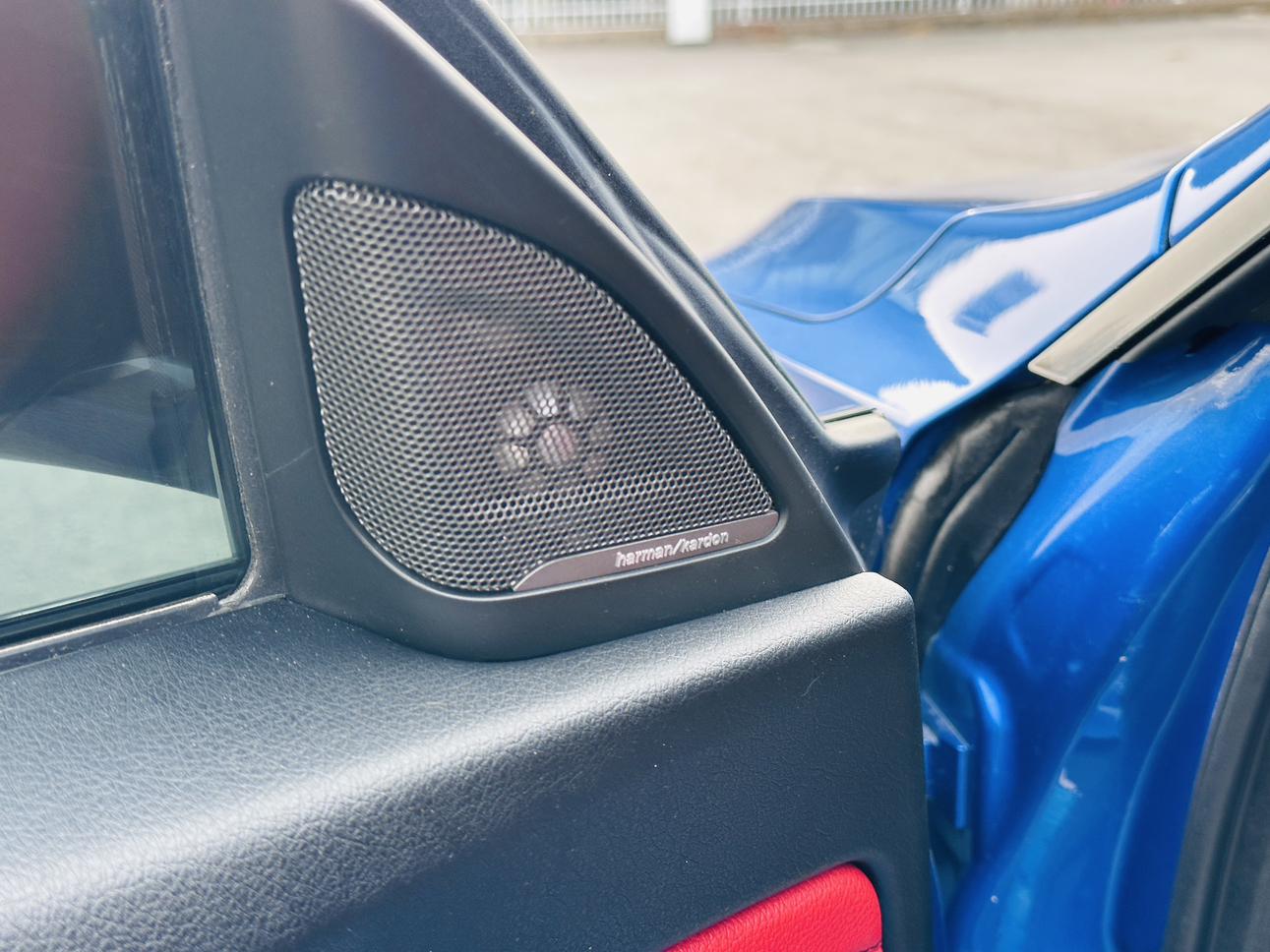 BMW 3 серии 2018 thumb 11