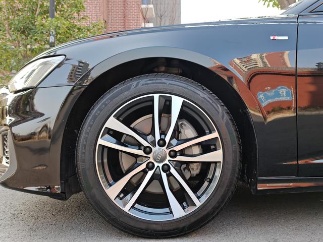 Audi A6 2020 thumb 2