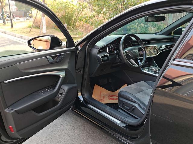 Audi A6 2020 thumb 3