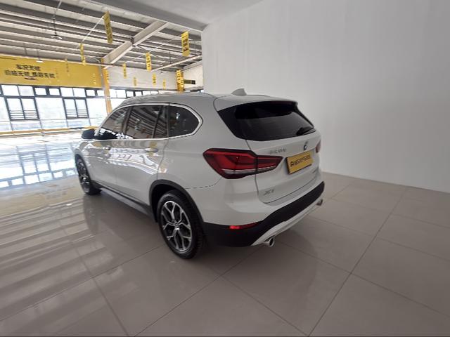 BMW X1 2021 thumb 4