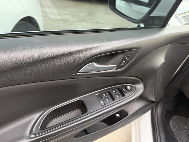 Buick Verano 2020 thumb 2