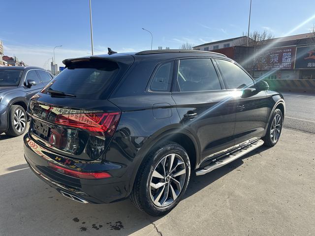 Audi Q5 2021 thumb 3