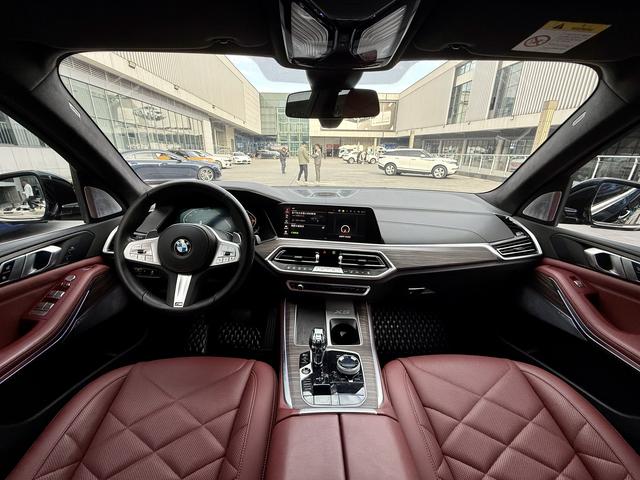 BMW X5 2022 thumb 2