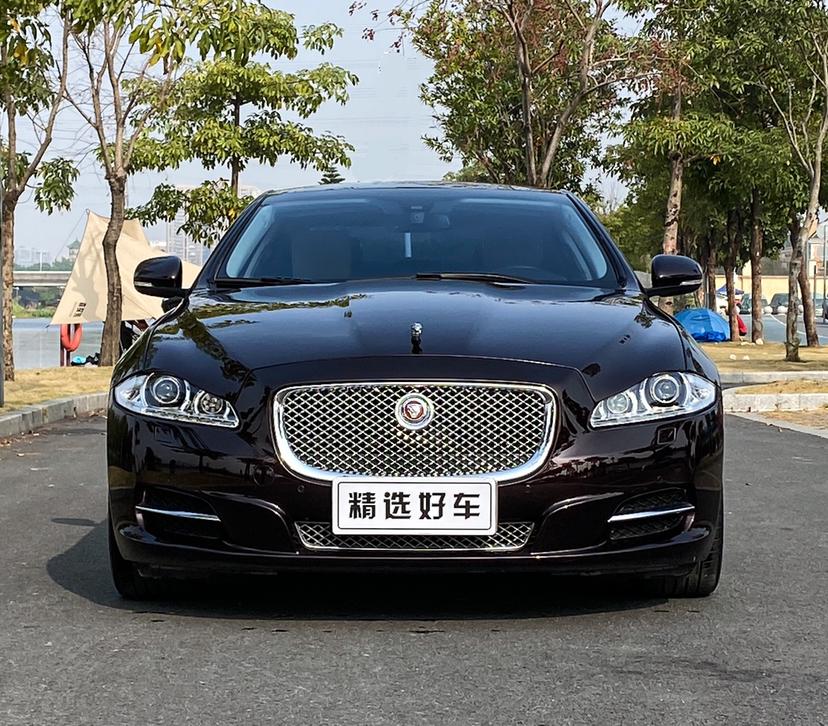 Jaguar XJ 2015 thumb 12