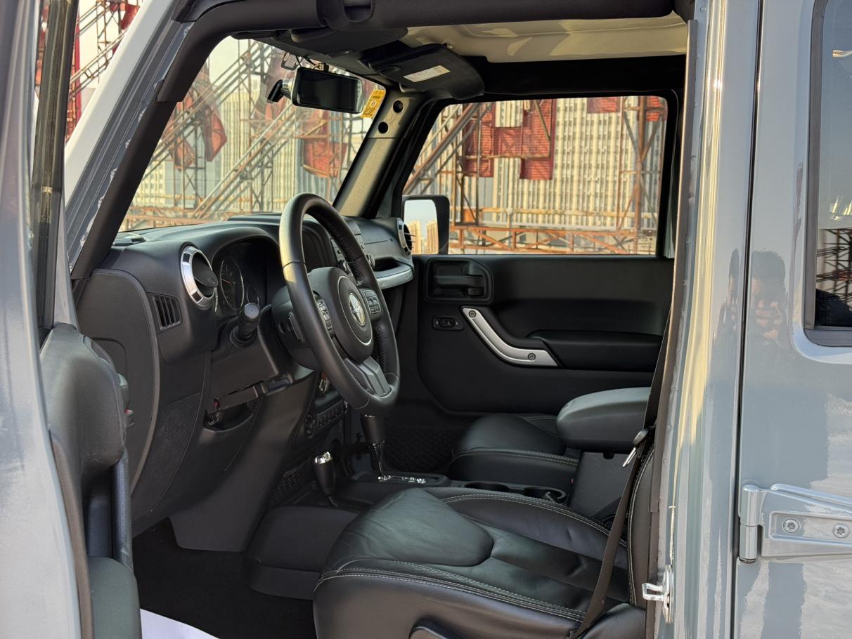 Jeep Wrangler 2015 thumb 9